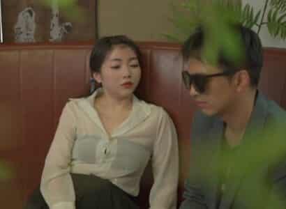 Chàng trai ranh mãnh giả vờ mù dụ em họ say khướt vuốt ve da thịt nóng hổi